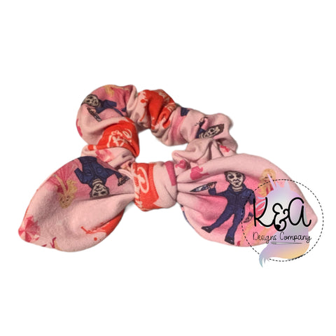 M&B Kids Scrunchie